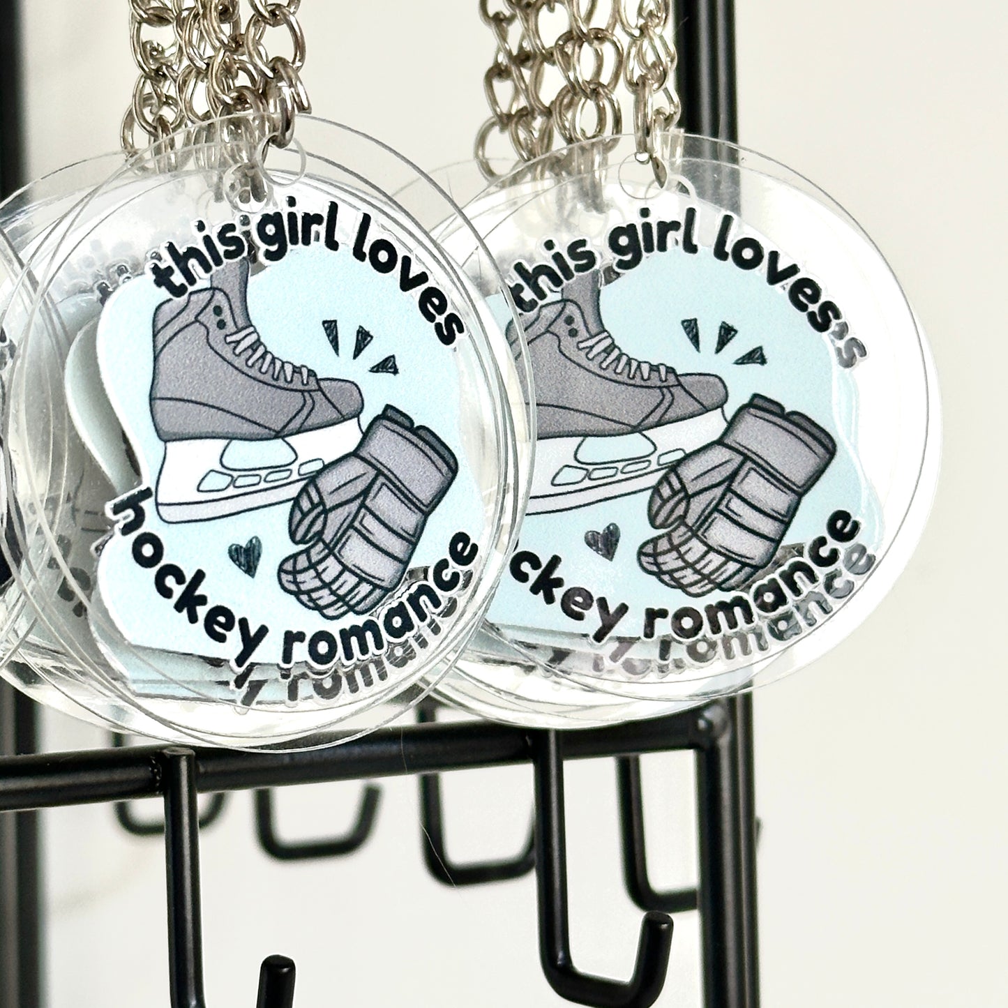 HOCKEY ROMANCE